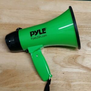 Pyle PMP32GR Compact &amp; Portable Megaphone Speaker with Siren Alarm Mode