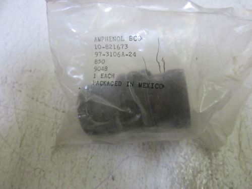 AMPHENOL 10-821673 97-3106A-24 CONNECTOR *NEW IN A FACTORY BAG*