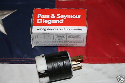 NEW Pass &amp; Seymour Turnlok Plug PSL515-P 15A BNIB