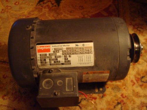 DAYTON INDUSTRIAL ELECTRIC MOTOR  1-1/2 HP 3 PH 3450 RPM WITH 3&#034; BROWNING PULLEY