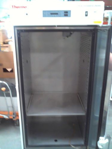 Thermo forma 3950 environmental chamber     (l-2099) for sale