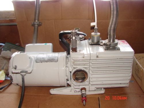 TriVac, Dual Stage Rotary Vane, Vacuum Pump Model D-16A