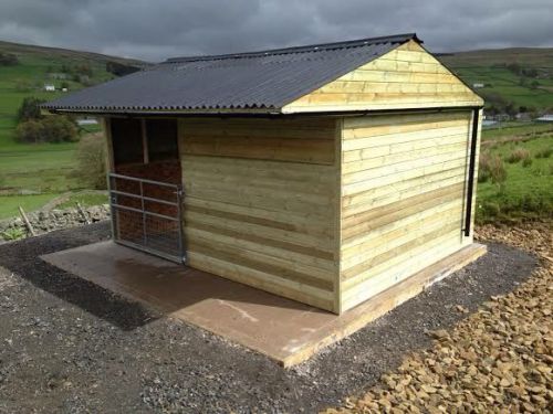 New wooden 10ft x 15ft shed field shelter (mobile option) basic unit only cost! for sale