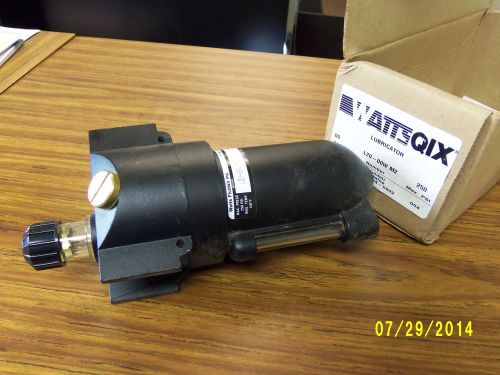 Pneumatic Lubricator with 3/4&#034; NPT inlet/outlet connections