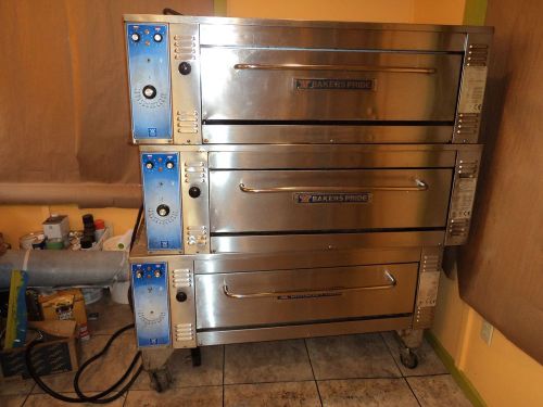 Bakers pride ep8-3836  3 deck electric pizza oven with original stones for sale