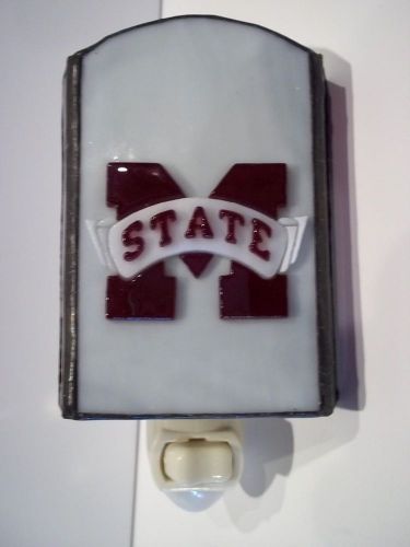 NCAA MISSISSIPPI STATE GLASS NIGHTLIGHT HAND PAINTED   HOME DECOR  BEDROOM