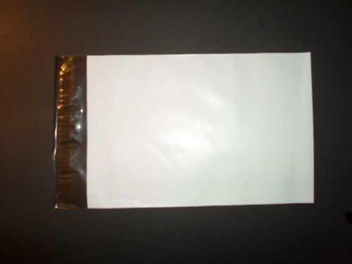 25 QUALITY POLY SHIPPING BAGS  9X12