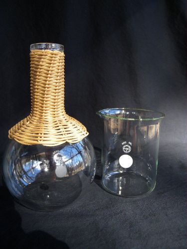 Vintage pyrex laboratory bottle with wicker cover 1000-ml and 600-ml beaker ec for sale