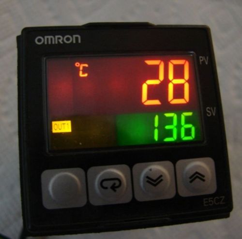 Omron E5CZ-RZMT Controller Temperature