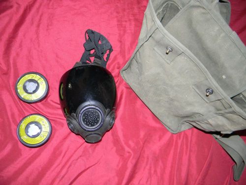 msa face respirator sze small  2 out-dated canisters military bag