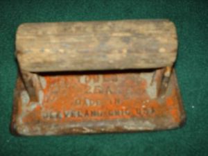 MILES CRAFT TOOLS 25A CONCRETE EDGER TOOL WITH WOODEN HANDLE- VINTAGE