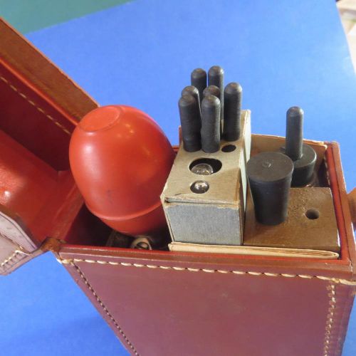 Vintage m-s-a sulphur dioxide detector mine safety appliance kit leather box for sale