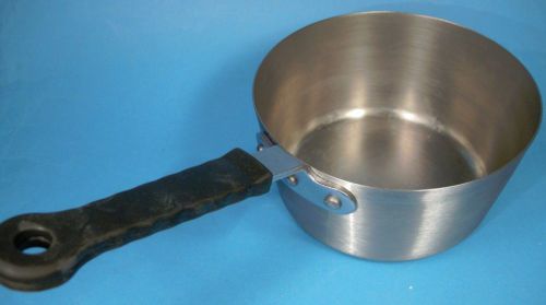 Vollrath 78421 Stainless Steel 2-Quart Tapered Sauce Pan W/Silicone Handle EUC