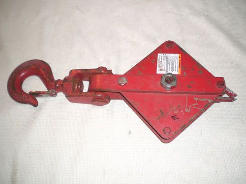 Mckissick crosby 781611 wire rope block t-641-b blk 6 in ol iron lp 2.00t 3/8 for sale