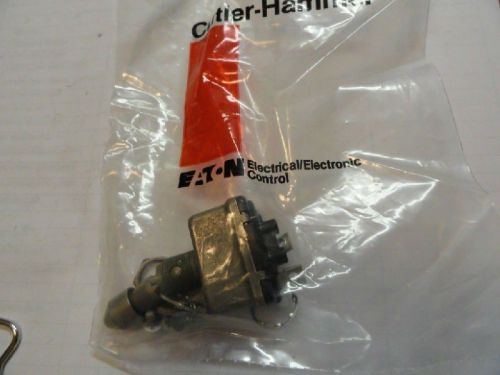 Cutler-Hammer Toggle Switch, 8843K10, (MS24612E222)