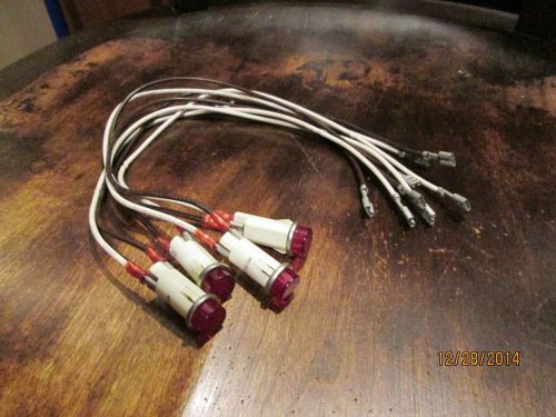 SOLICO RED 125V INDICATOR LIGHTS 1/3W         LOT OF 4