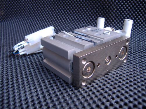 Smc mgpm25-20-z73, compact guide cylinder,  25mm bore 20mm stroke for sale