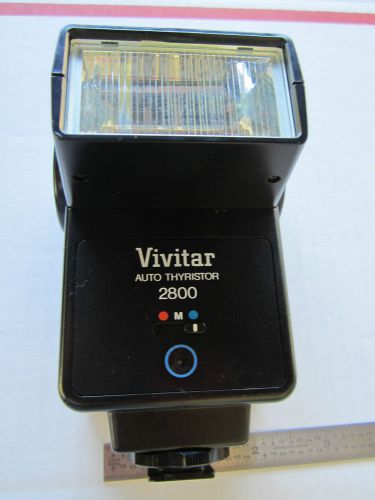 VIVITAR AUTO THYRISTOR CAMERA FLASH LIGHT OPTICAL MODEL 2800
