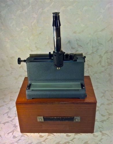 Vintage precision tool &amp; instrument co. ltd england microscope type 2152 for sale