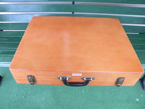 VINTAGE HEALTH EDCO Carrying Display Case Wooden