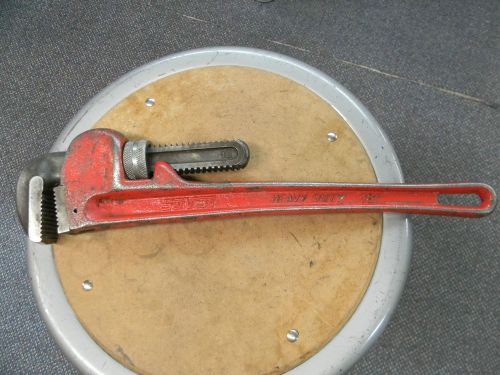 18&#034; CRAFTSMAN PIPE WRENCH