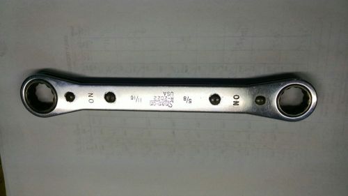 Snap-on racheting wrench 5/8&#034; and 11/16&#034;