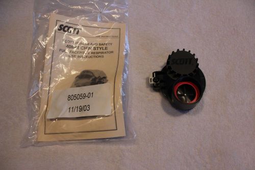 Scott 40MM adapter for AV2000 gas mask. New in package with instructions,