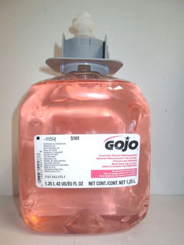 Gojo Luxury Foam Handwash, Cranberry - 1.25L - DENTED [EH-B-G]