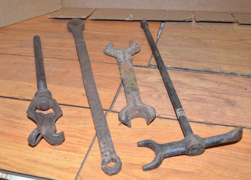 Firefighter wrench lot fire hydrant hose spanner key on/off collectible tool lot