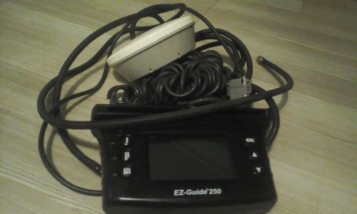 TRIMBLE EZ GUIDE 250 GPS LIGHTBAR w/ AG15 ANTENNA AG 15 EZ-GUIDE, EXCELLENT COND