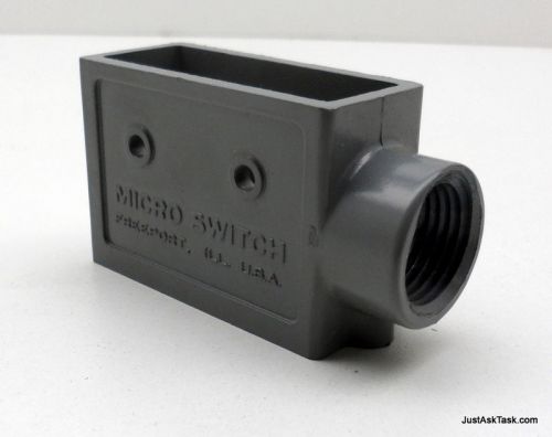Honeywell 3PA1 Micro Switch, 6-32 Nut Size, 1/2&#034; NPT