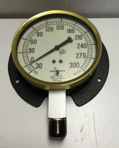 Antique 4 1/2&#034; marsh u.s. gauge co 30 vac. 300 psi pressure ammonia gauge w/ box for sale