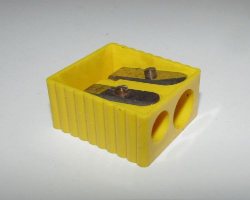 Vintage 1960&#039;s yellow double barrel PENCIL SHARPENER,Sterling Germany 1 1/4&#034;