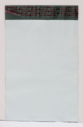 150 12x15.5 Xpress Lite Self Seal Poly Mailers