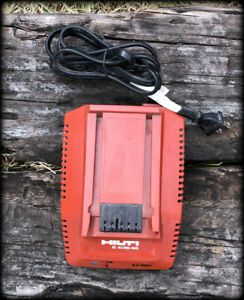 HILTI C 4/36-90 18-36-Volt Lithium-Ion Compact Fast Charging Battery Charger