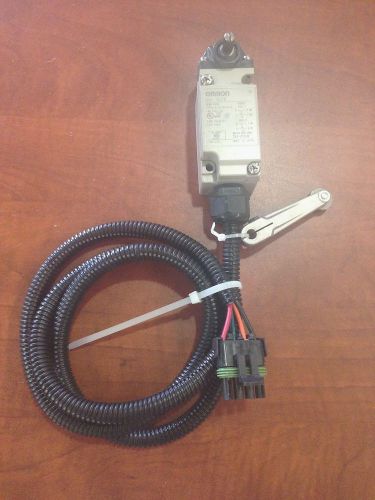 Omron industrial automation limit switch roller lever d4a-2501n *new &amp; free ship for sale