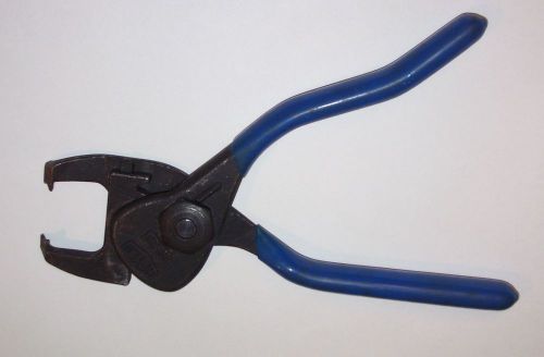 HEYCO No 29 Pliers for Strain Relief Bushing Assembly/Disassembly