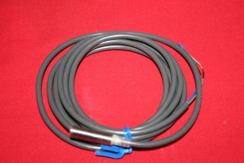 NEW Omron Proximity Switch E2E-X2D2-N (2m length) -- NEW WITHOUT BOX - BNWOB