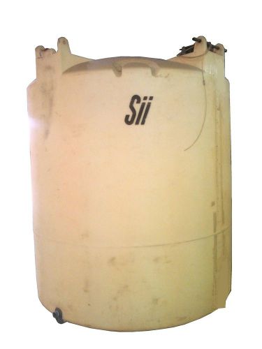 Snyder ind. sii 2000 gallon polyethylene storage tank for sale