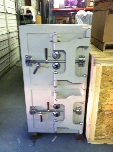 Heavy duty valuables/ money safe 56&#034; H x 30&#034; W x 27&#034; D, Local Pick up only