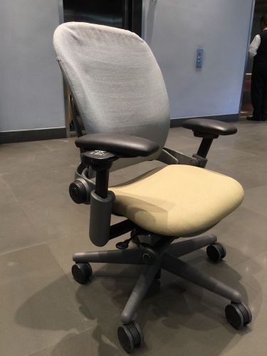 STEELCASE LEAP CHAIR V1 FULLY LOAD WITH EXTRAS..Retails for $1,188
