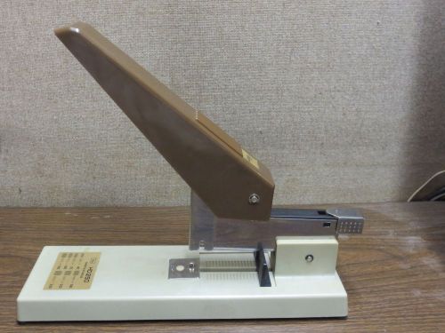 tiffany heavy duty stapler HD250