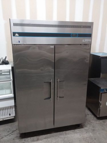 Esr2 everest refrigeration - reach-in refrigerator, 2 door cooler for sale
