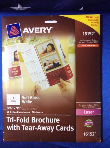 Avery Tri-Fold Brochure with Tear-Away Cards  16152 New
