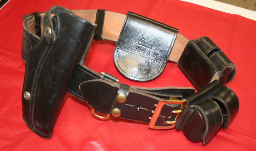 USED Blk Leather Duty belt, 2-loader pouches, GOULD &amp; GOODRICH mag case, Holster