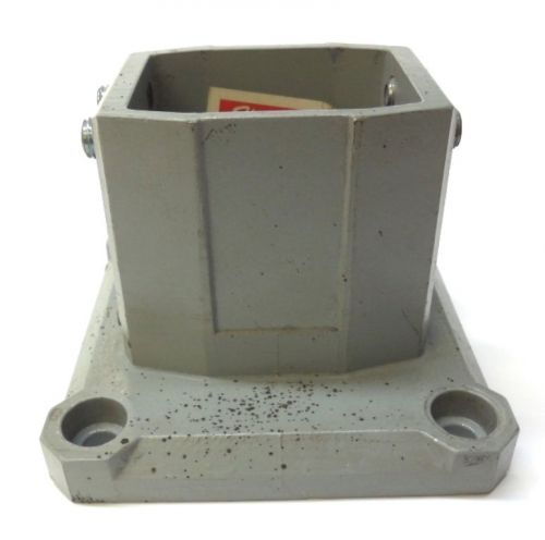 HOFFMAN WALL FLANGE WITH BASE BRACKET C-CS2WFB, CCS2WFB, MADE IN GERMANY