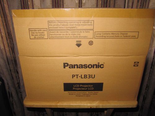 Panasonic PT-LB3U Projector