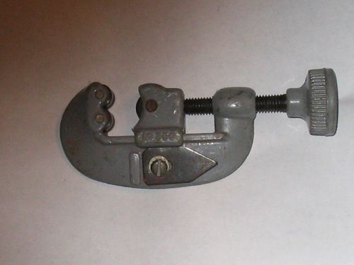 TUBING CUTTER NO 360. 1 1/8 INCH. MADE IN USA