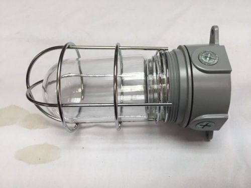 Refrigeration and cooking hood light bulb