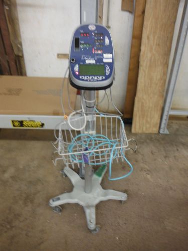 COLIN PRODIGY II PATIENT MONITOR MODEL 2240